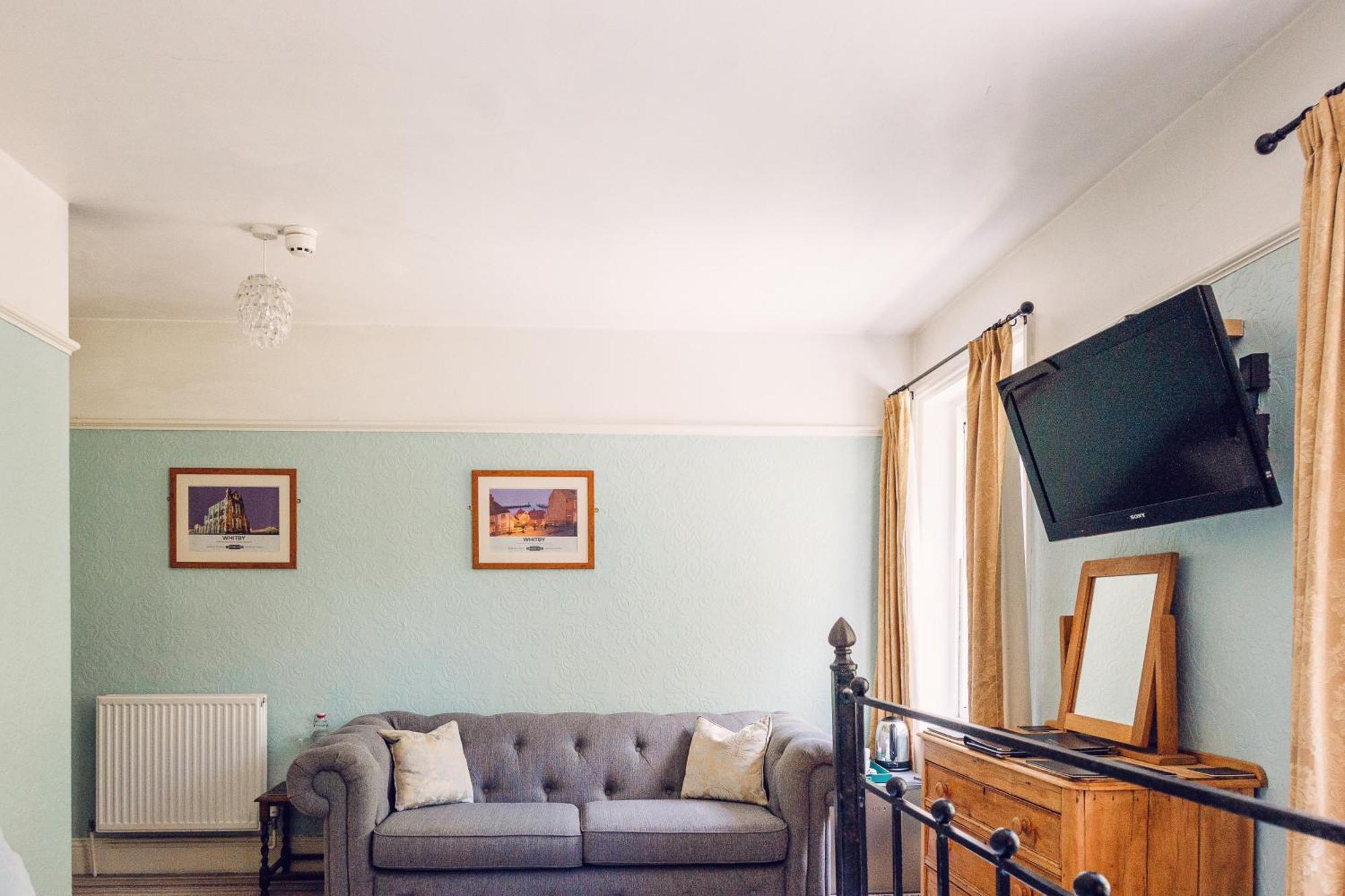 Broomfield House Whitby Esterno foto